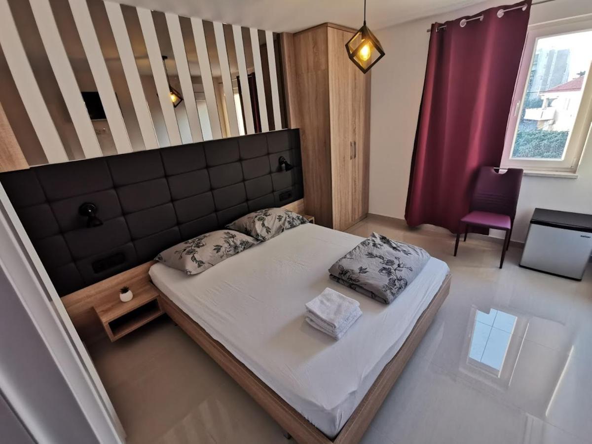Elizabeta Deluxe Rooms Біоград-на-Мору Екстер'єр фото