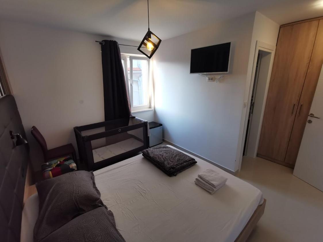 Elizabeta Deluxe Rooms Біоград-на-Мору Екстер'єр фото
